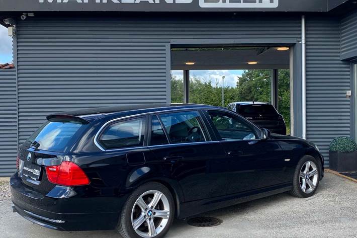 Sort BMW 316d fra 2011