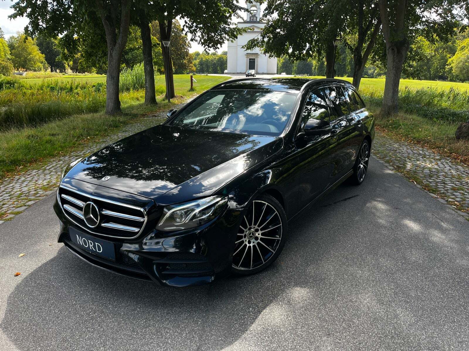Mercedes E350 d 3,0 AMG Line stc. aut.