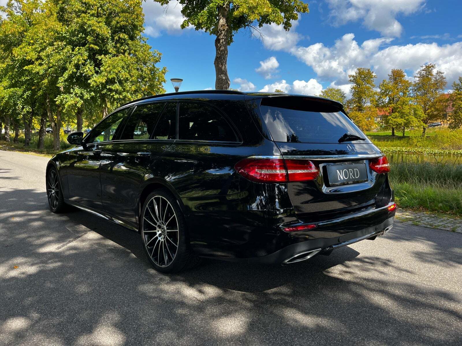 Mercedes E350 d 3,0 AMG Line stc. aut.