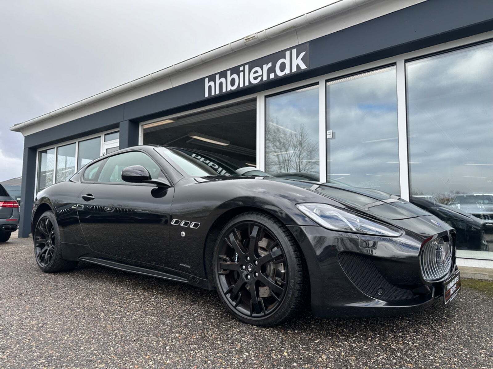 Sort Maserati Granturismo fra 2013