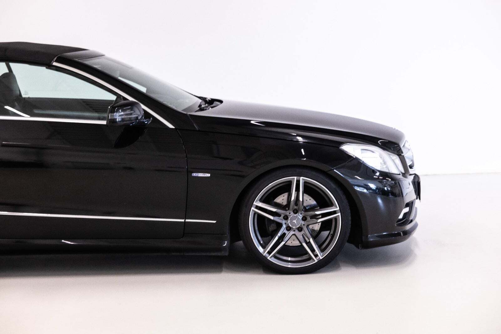 Sort Mercedes E350 fra 2009