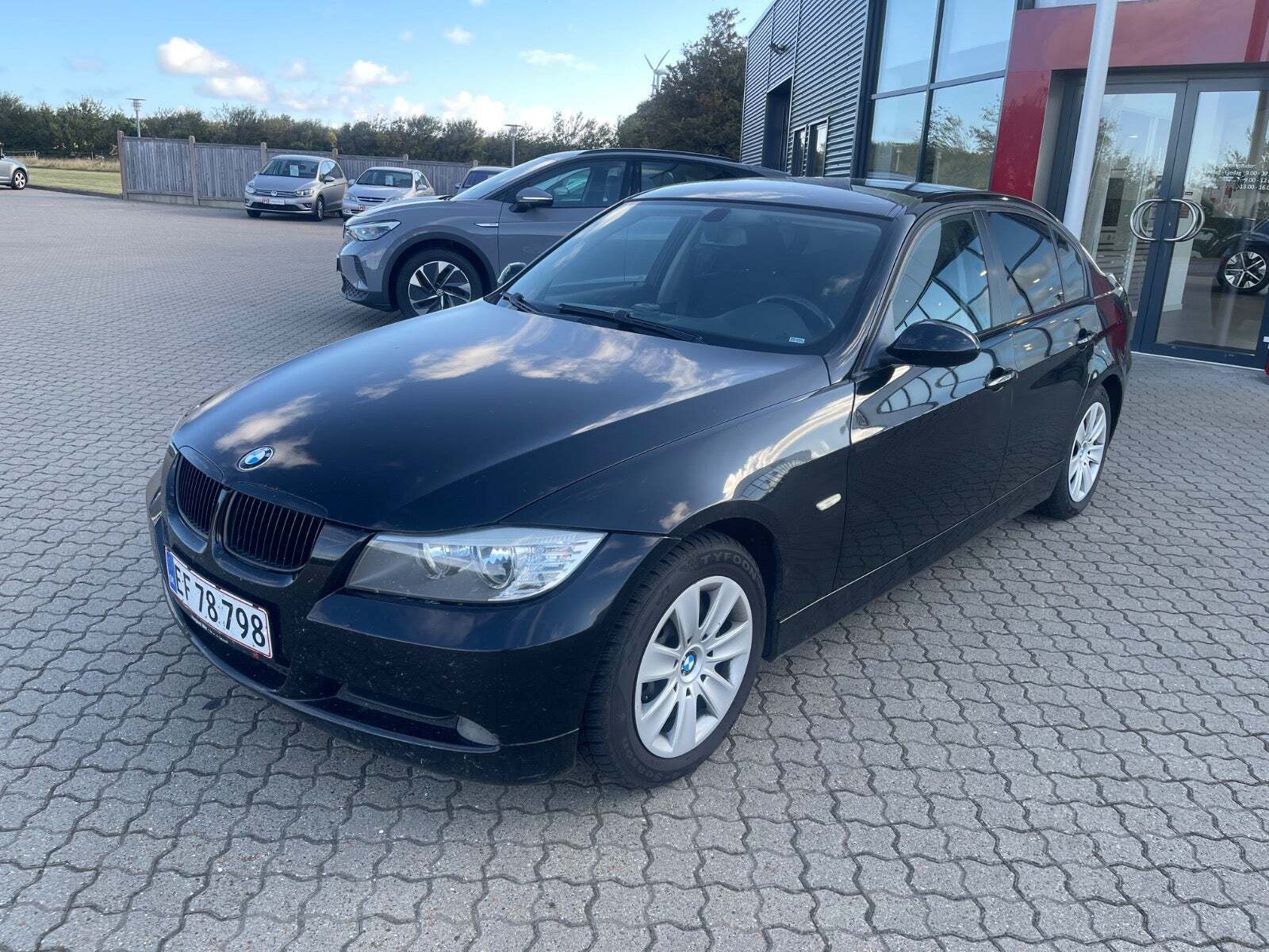 BMW 318i