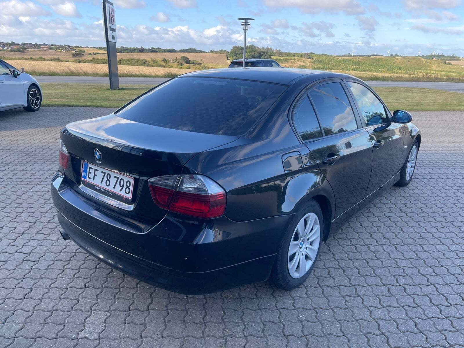 BMW 318i