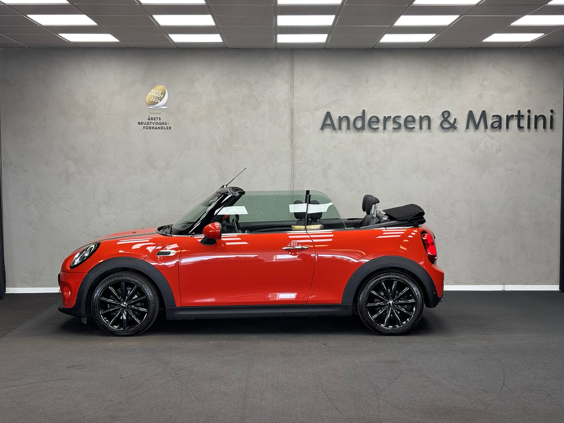 Mini Cooper 1,5 Connected Essential 136HK Cabr. 6g