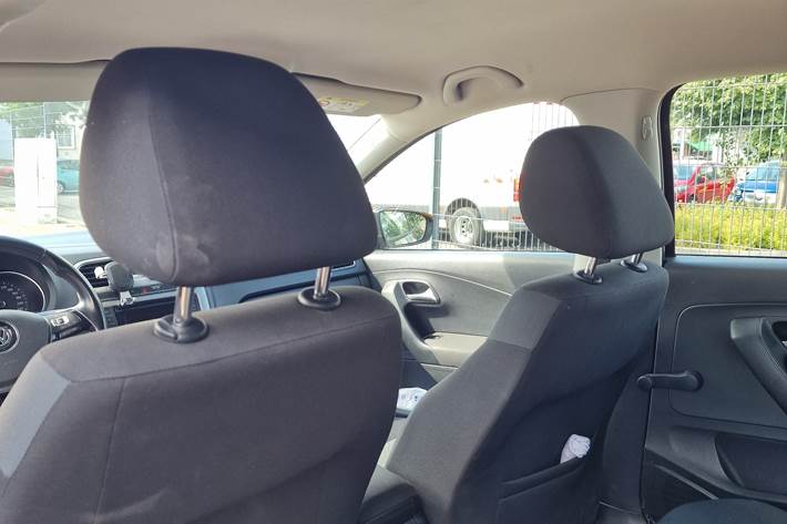 Sort VW Polo fra 2015