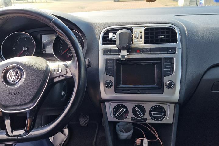 Sort VW Polo fra 2015