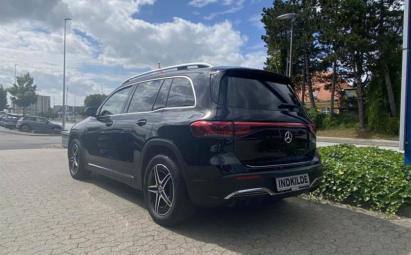 Mercedes EQB350