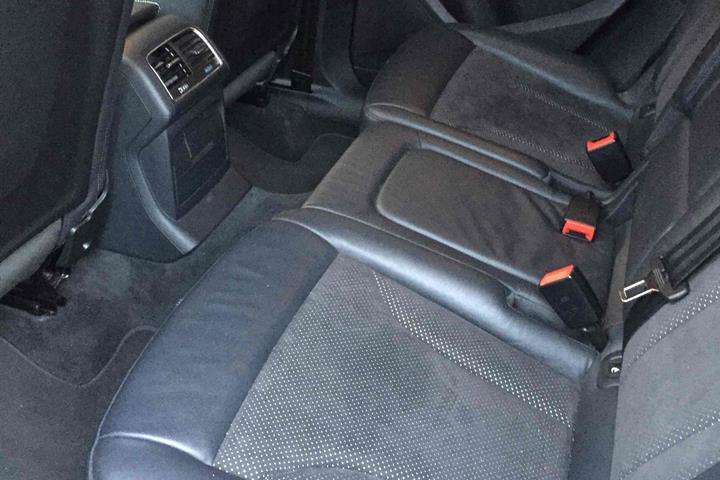 Brun Audi Q5 fra 2012