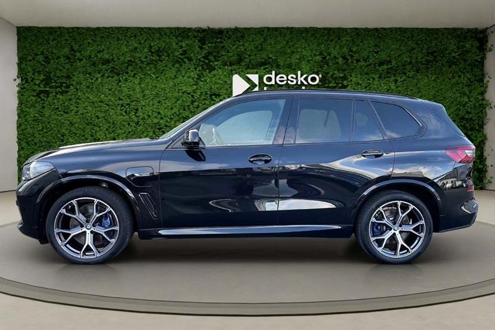 undefined BMW X5 fra 2022