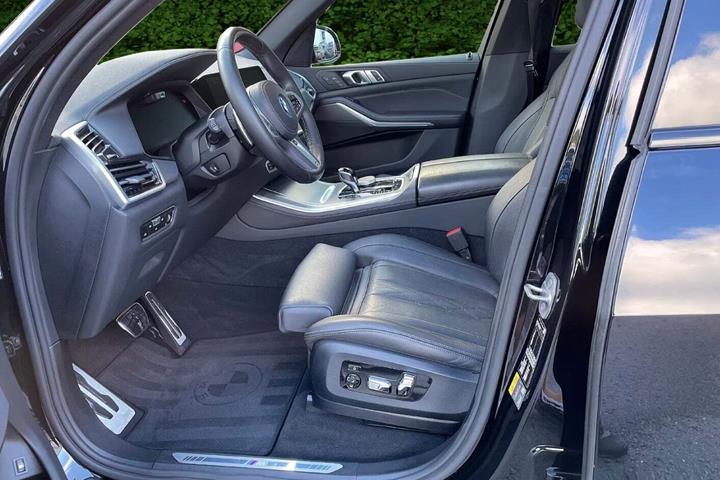 undefined BMW X5 fra 2022