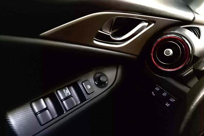 Hvid Mazda CX-3 fra 2015