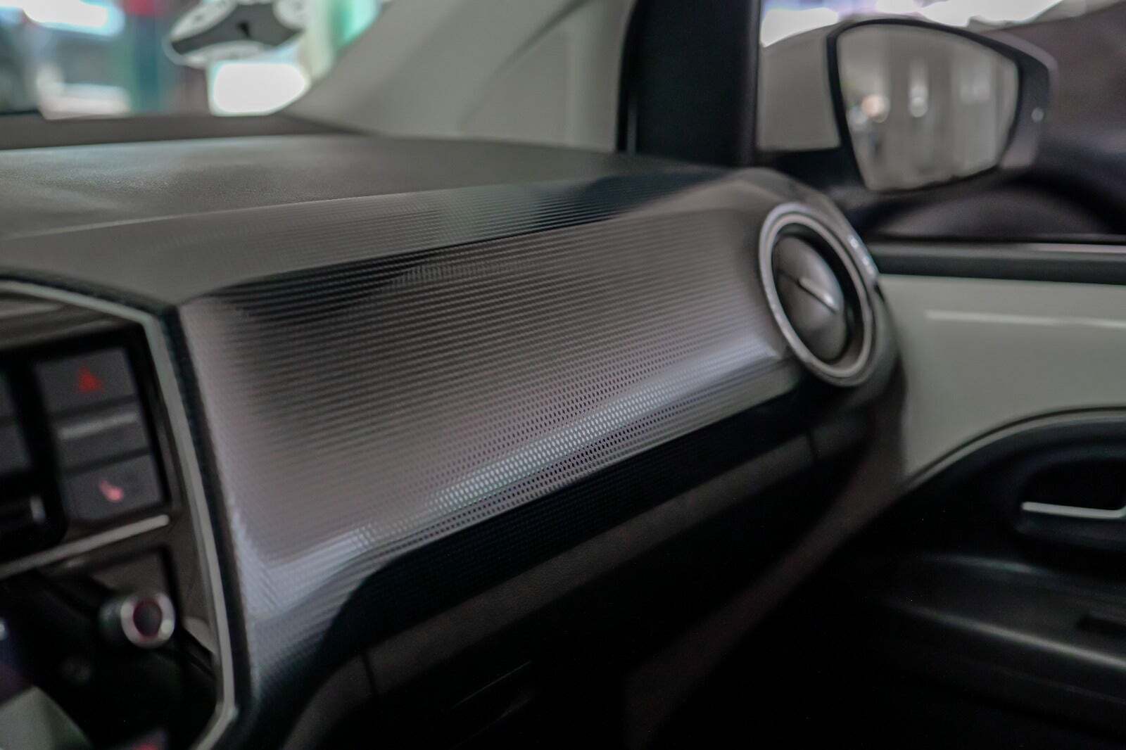 Hvid VW UP! fra 2018