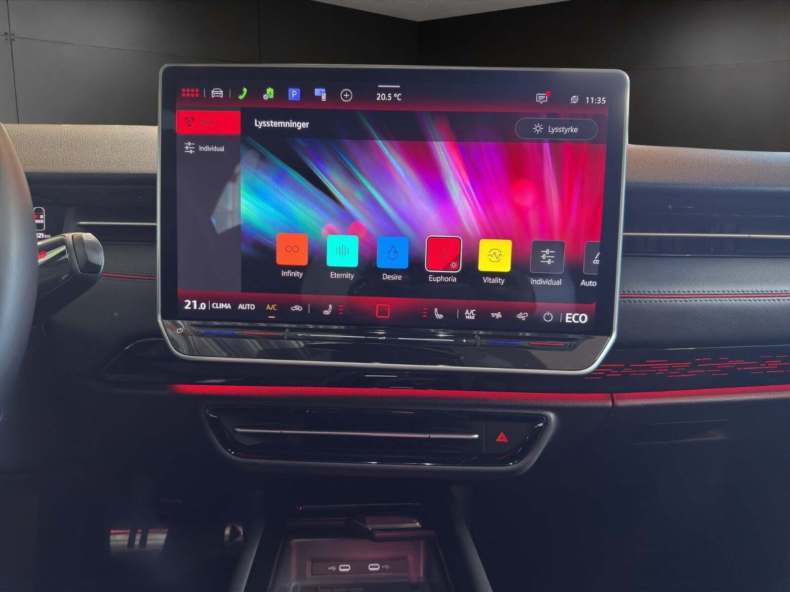 Rød VW ID.7 fra 2025