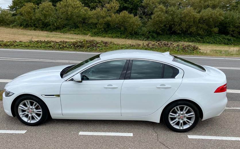 Jaguar XE