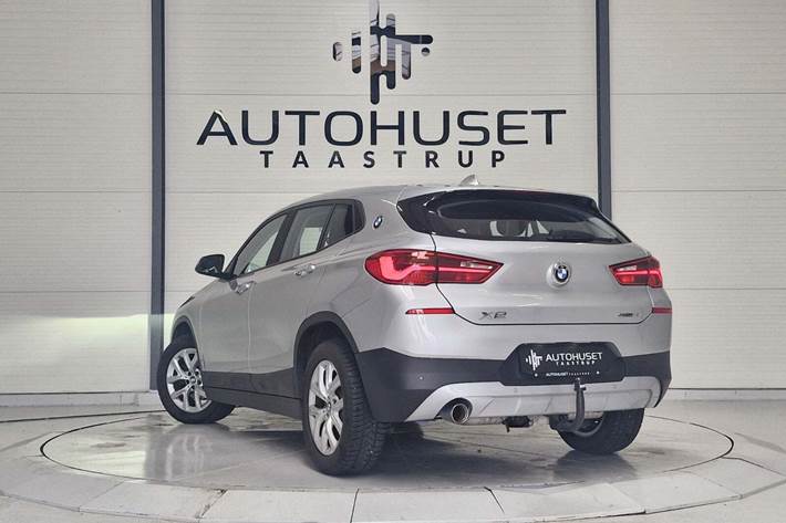 Sølv BMW X2 fra 2018