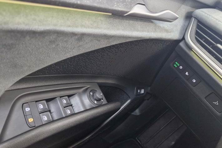 Sort Skoda Enyaq fra 2025