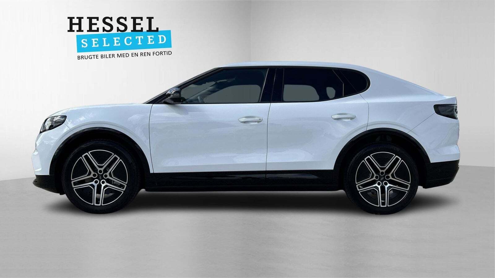 Hvid Ford Capri fra 2025