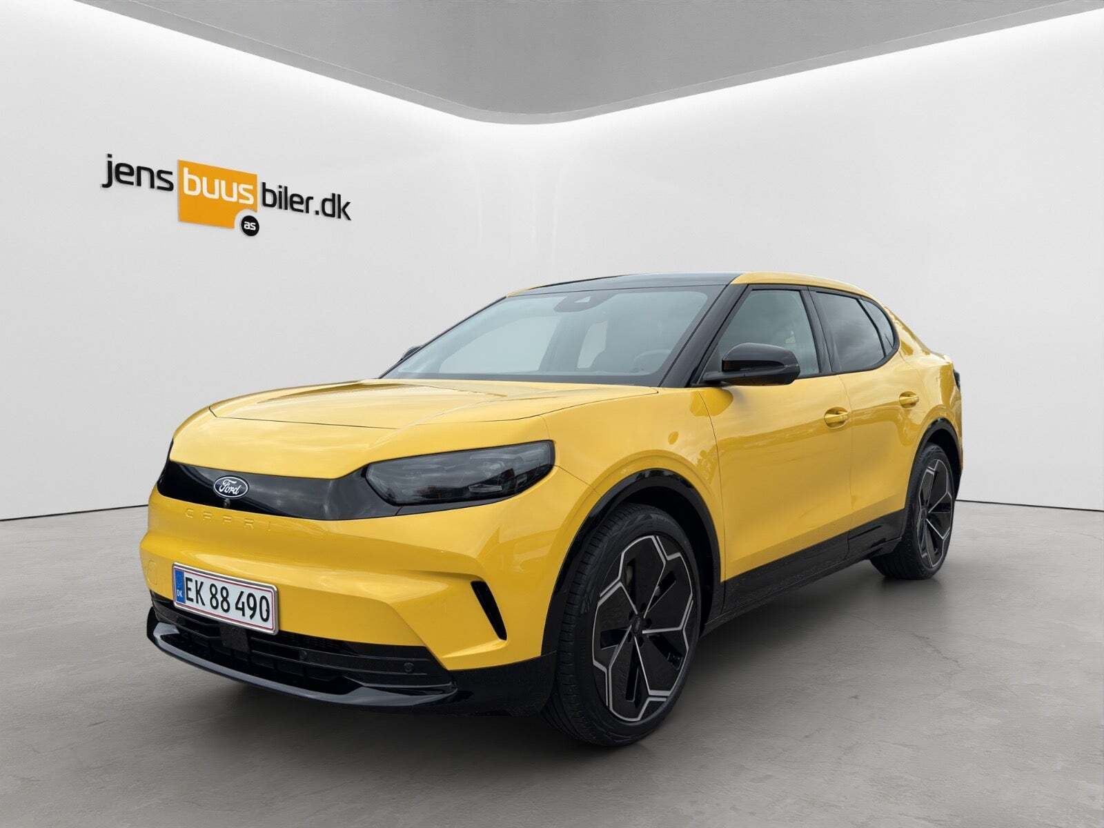 Ford Capri 82 Select Extended Range