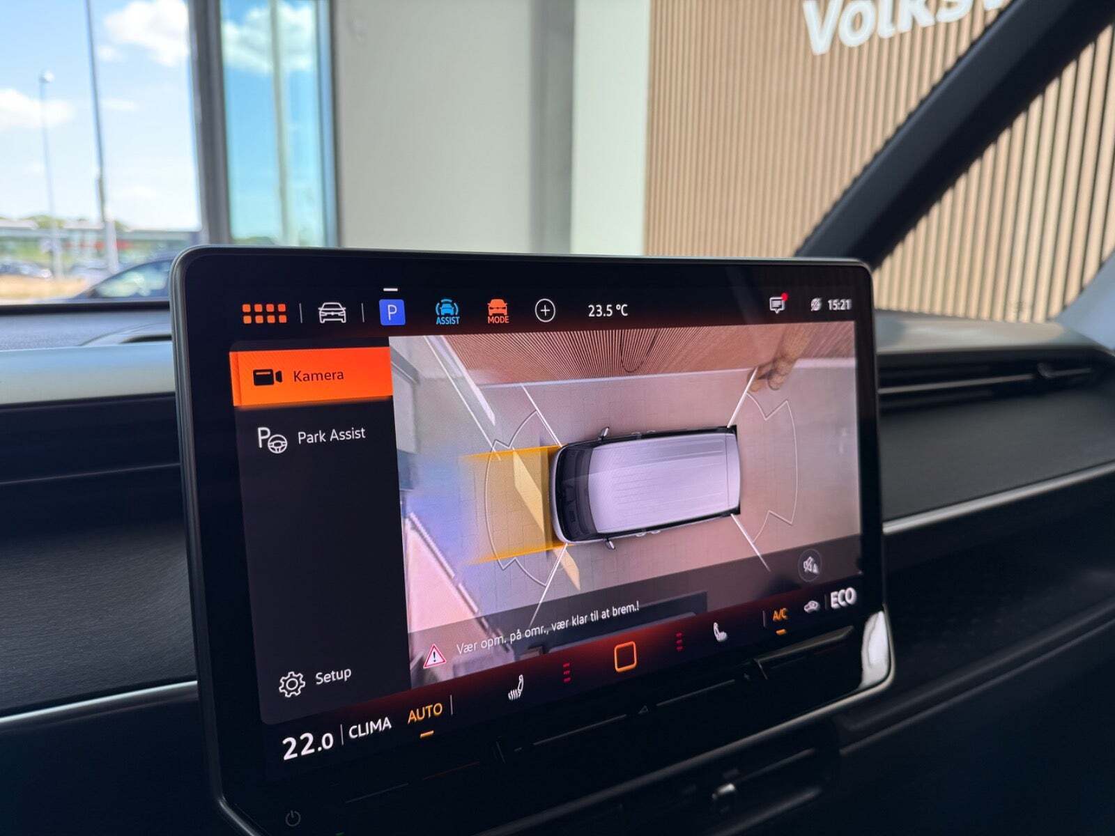 Gul VW ID.Buzz fra 2026