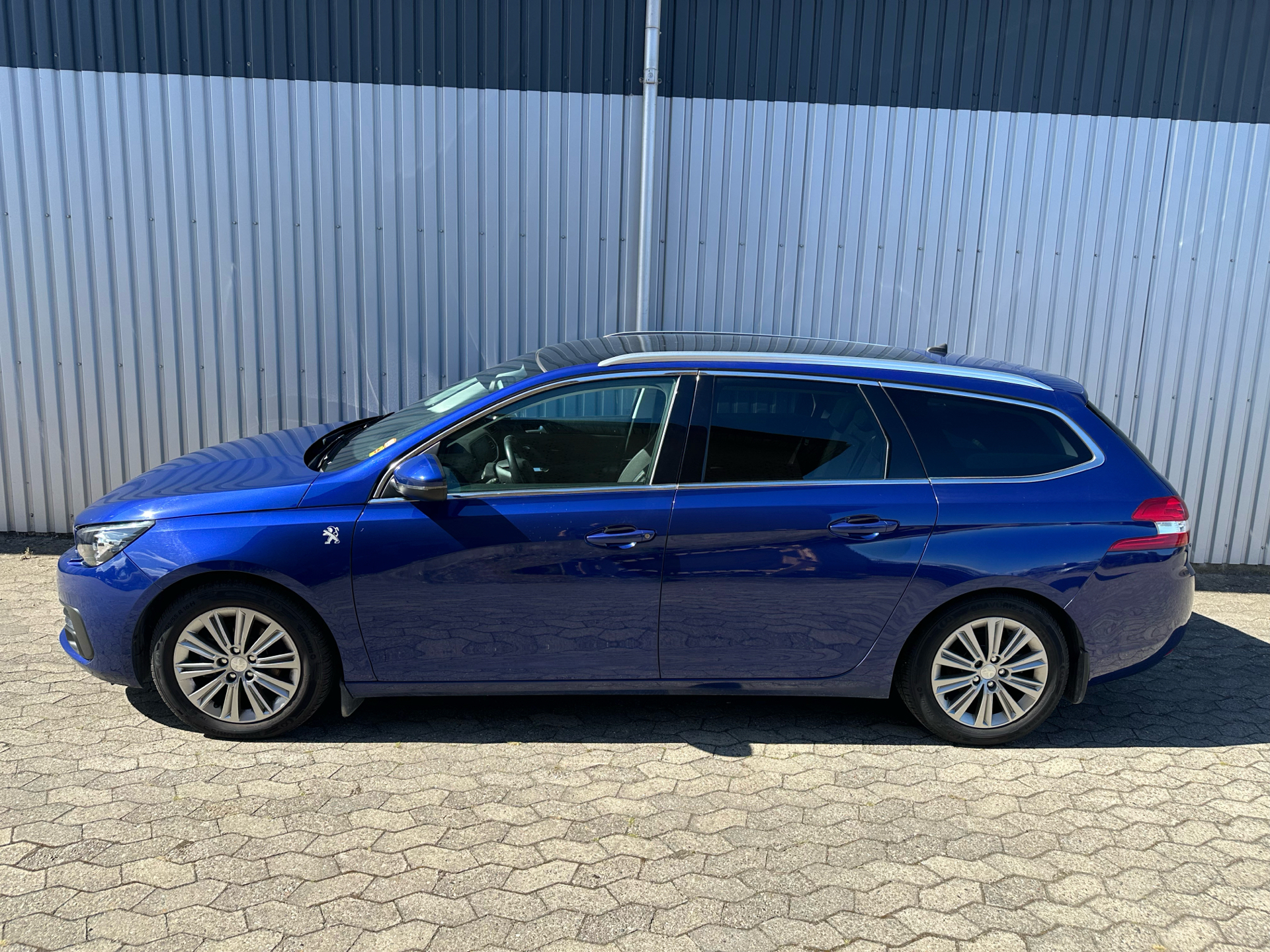 Peugeot 308 1,5 SW BlueHDi Infinity 130HK Stc 6g