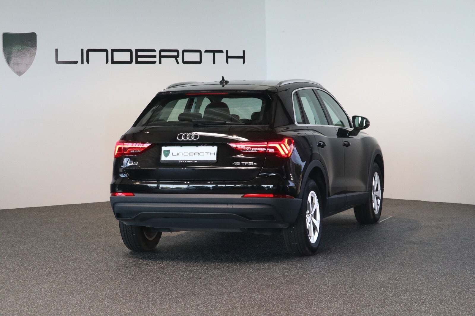 Audi Q3 45 TFSi e Attitude plus S-tr.