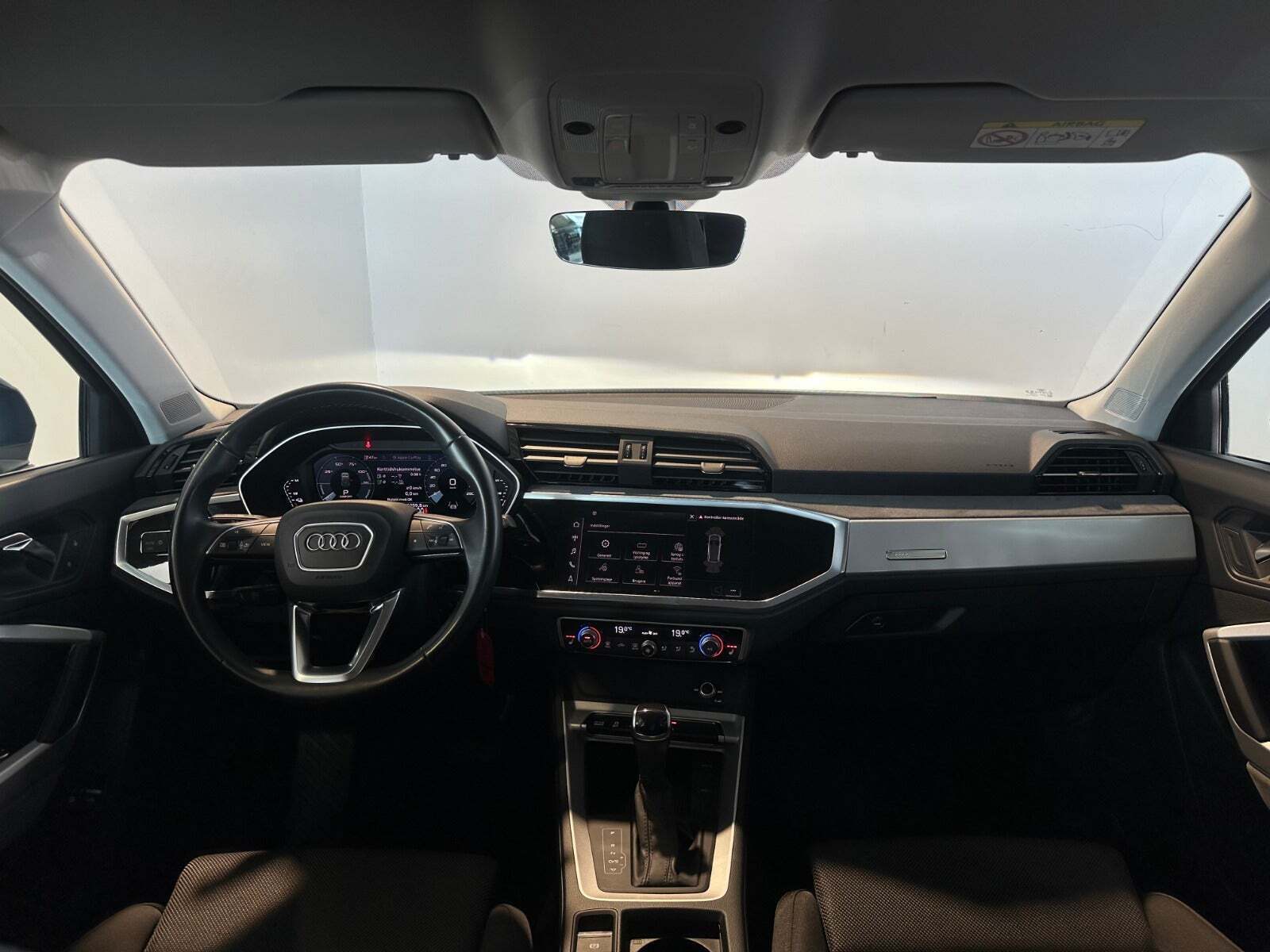 Audi Q3 45 TFSi e Attitude plus S-tr.