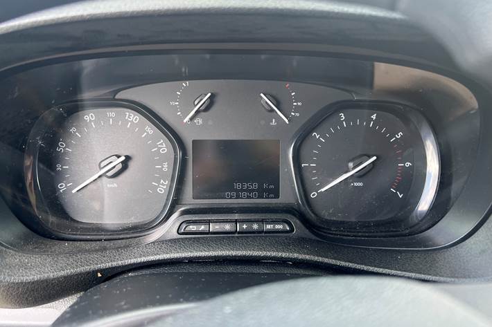 Hvid Citroën Jumpy fra 2019
