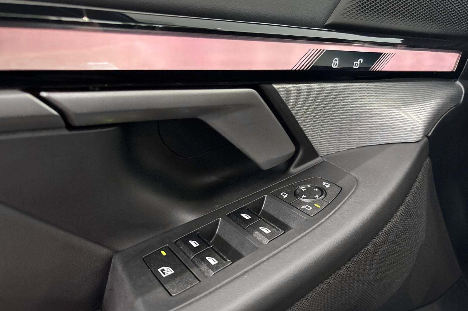 Sort BMW i5 fra 2024