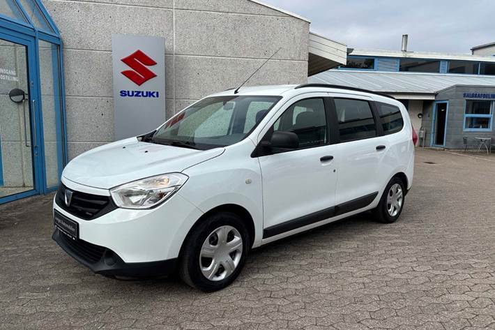 Hvid Dacia Lodgy fra 2016