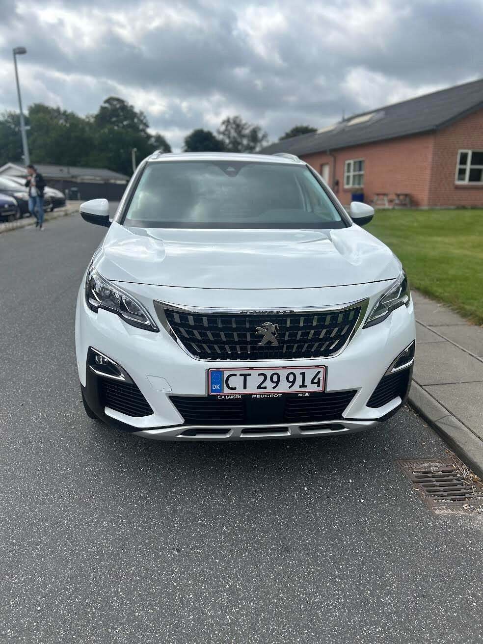 Peugeot 3008 1,2 e-THP 130 Allure