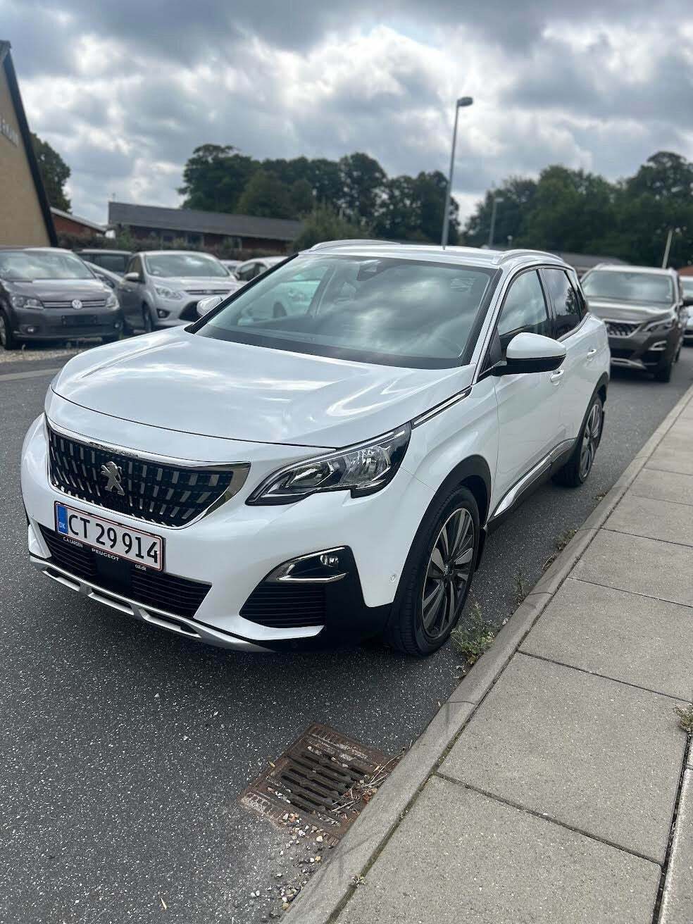 Peugeot 3008 1,2 e-THP 130 Allure