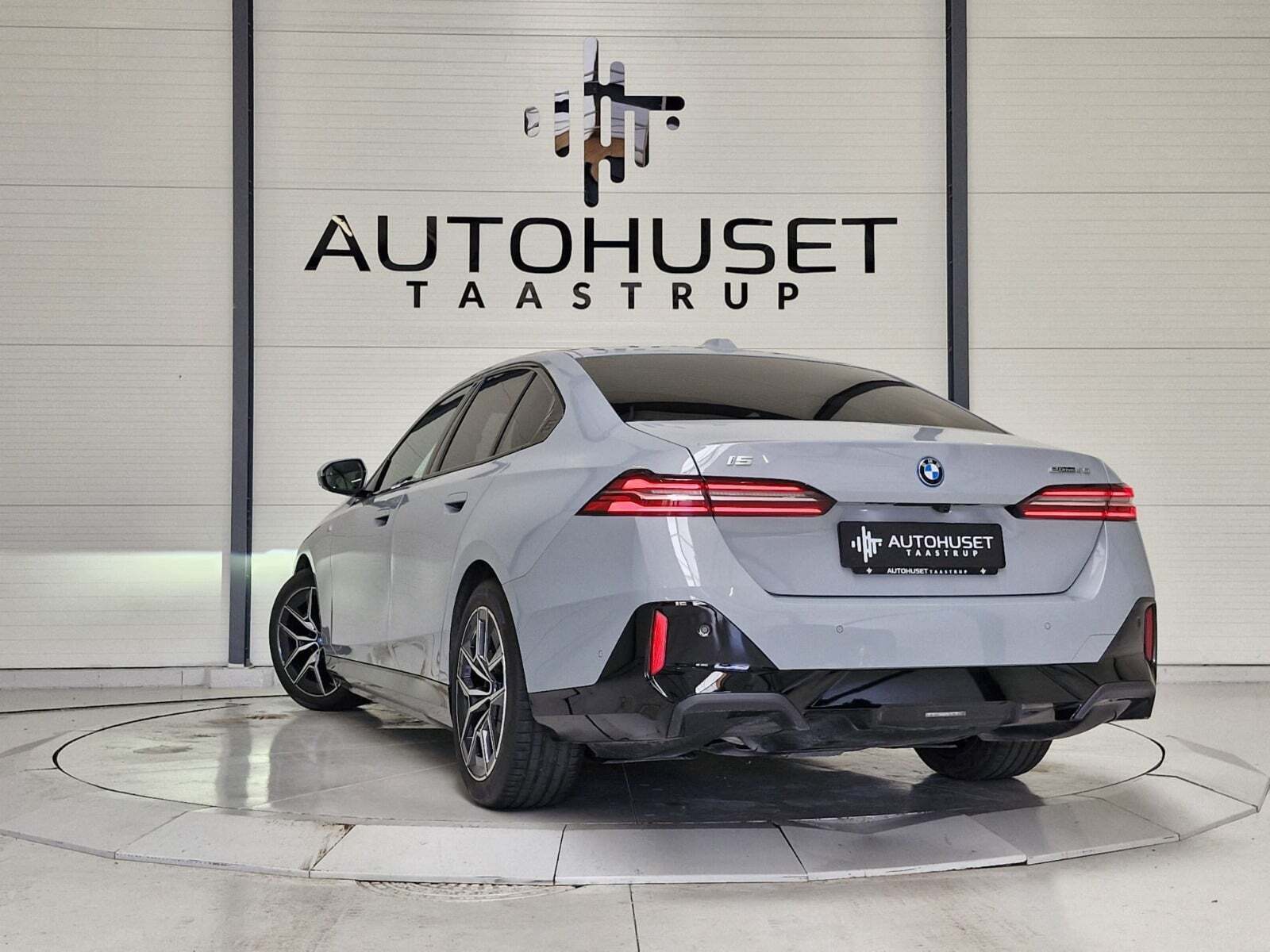 BMW i5 eDrive40 M-Sport