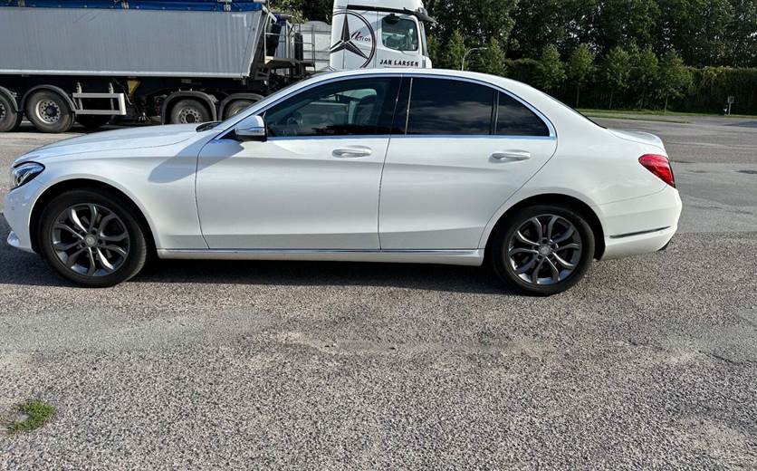 Mercedes C220