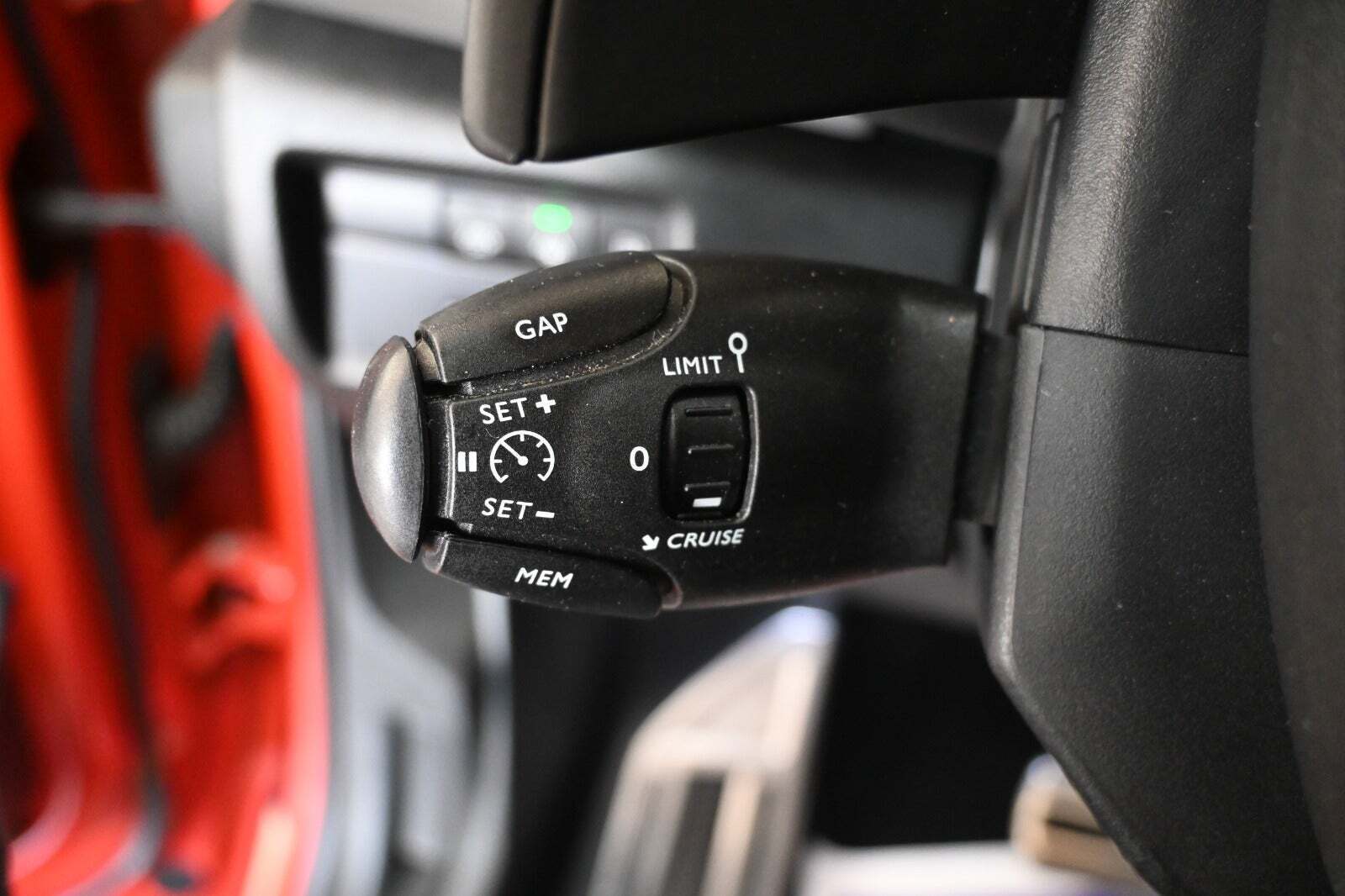 Orange Citroën C5 Aircross fra 2021 set indefra