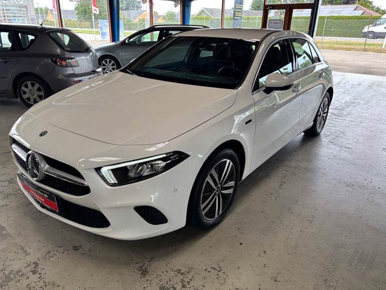 Mercedes A250 e 1,3 Progressive aut.