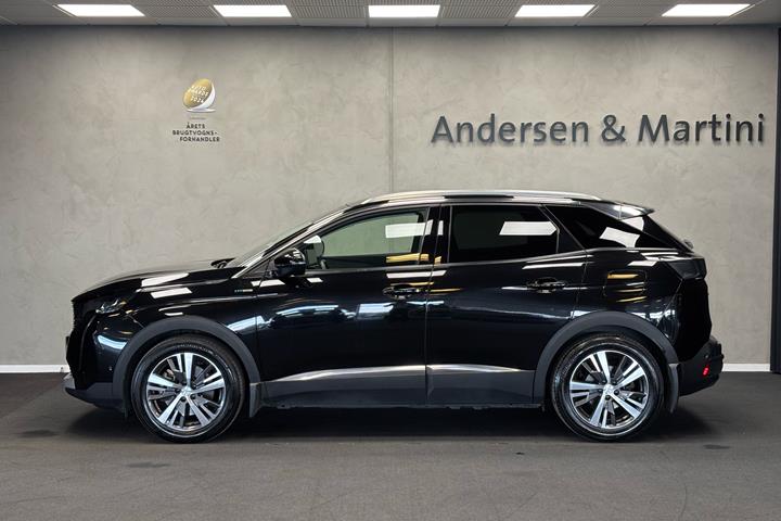 Sort Peugeot 3008 fra 2021