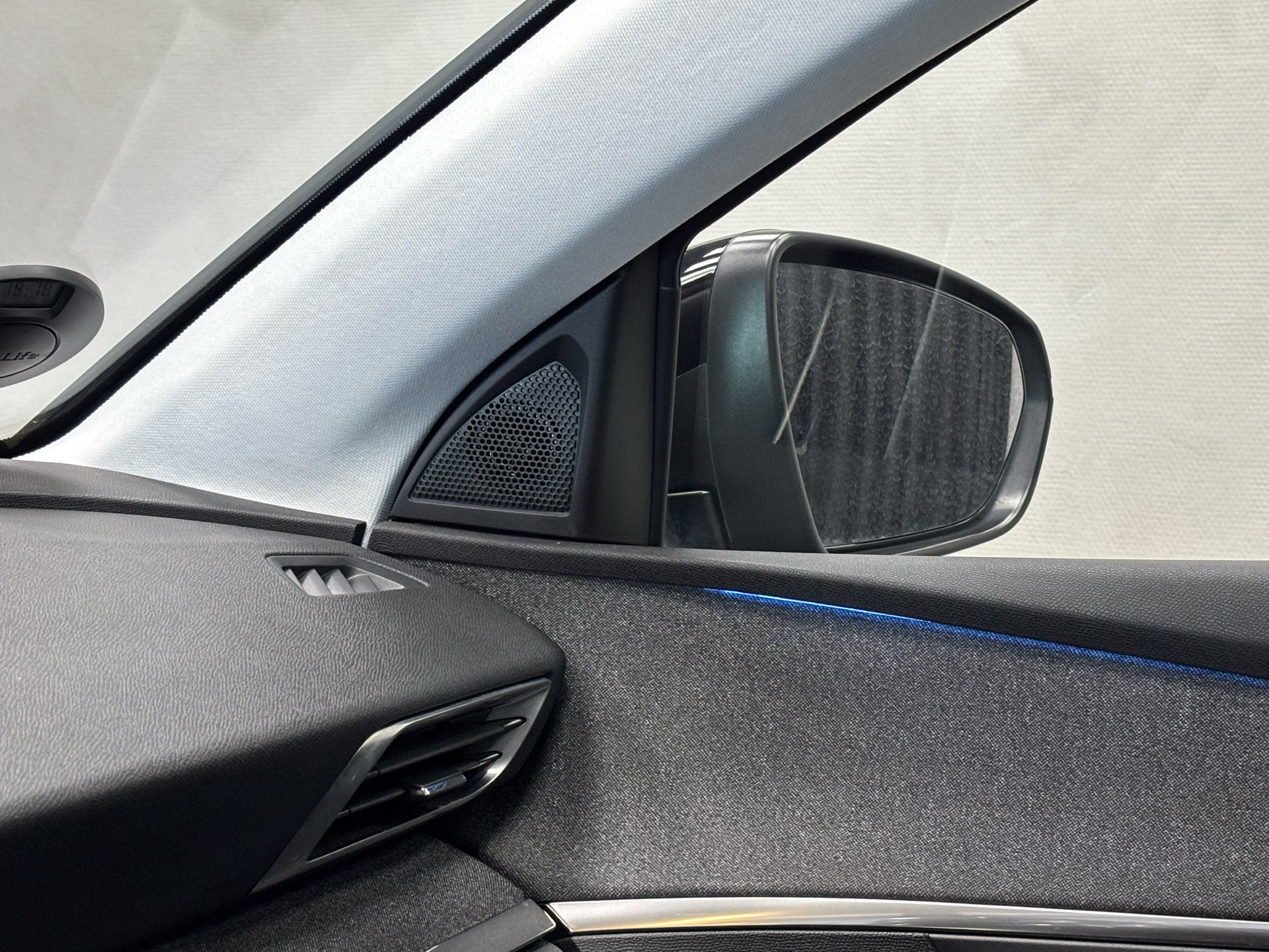 Sort Peugeot 3008 fra 2021