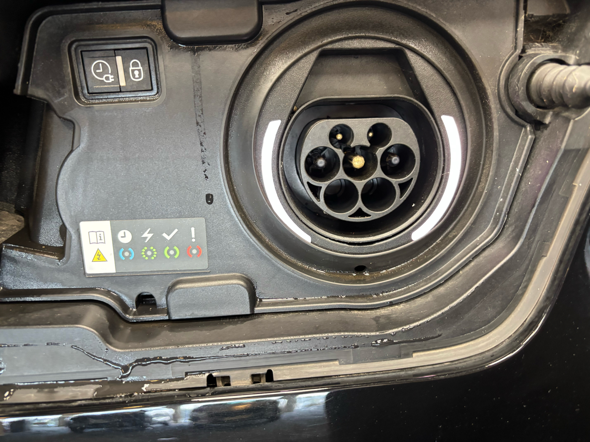 Sort Peugeot 3008 fra 2021