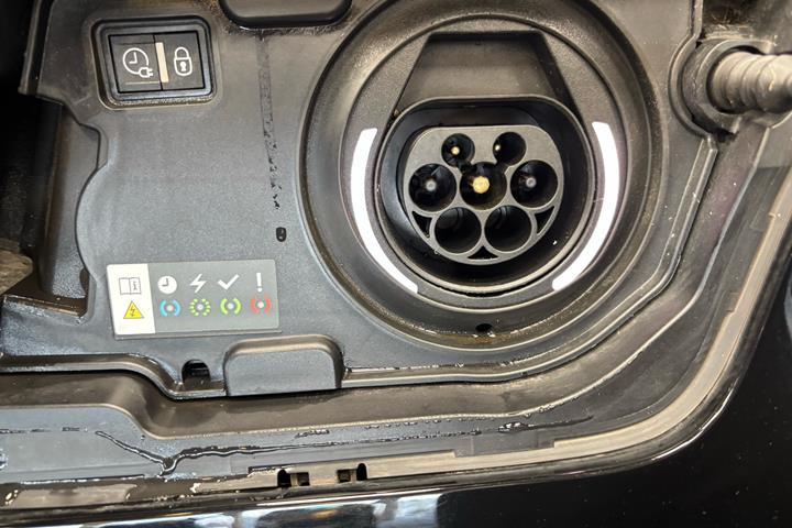 Sort Peugeot 3008 fra 2021
