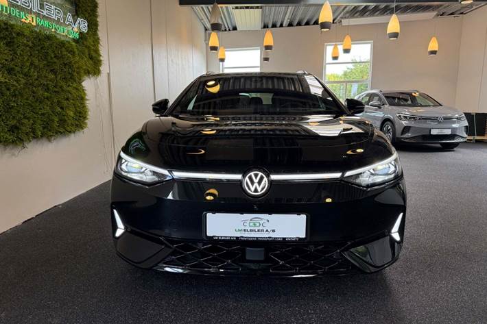 Sort VW ID.7 fra 2025