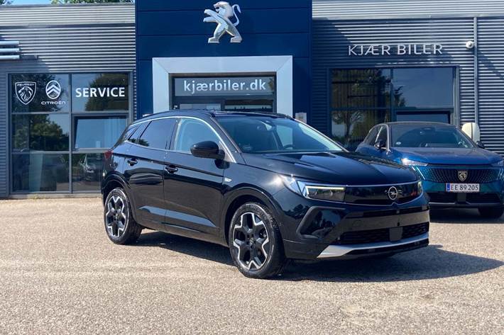 Sort Opel Grandland fra 2022