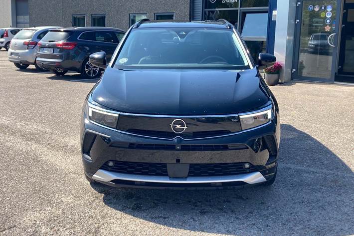 Sort Opel Grandland fra 2022