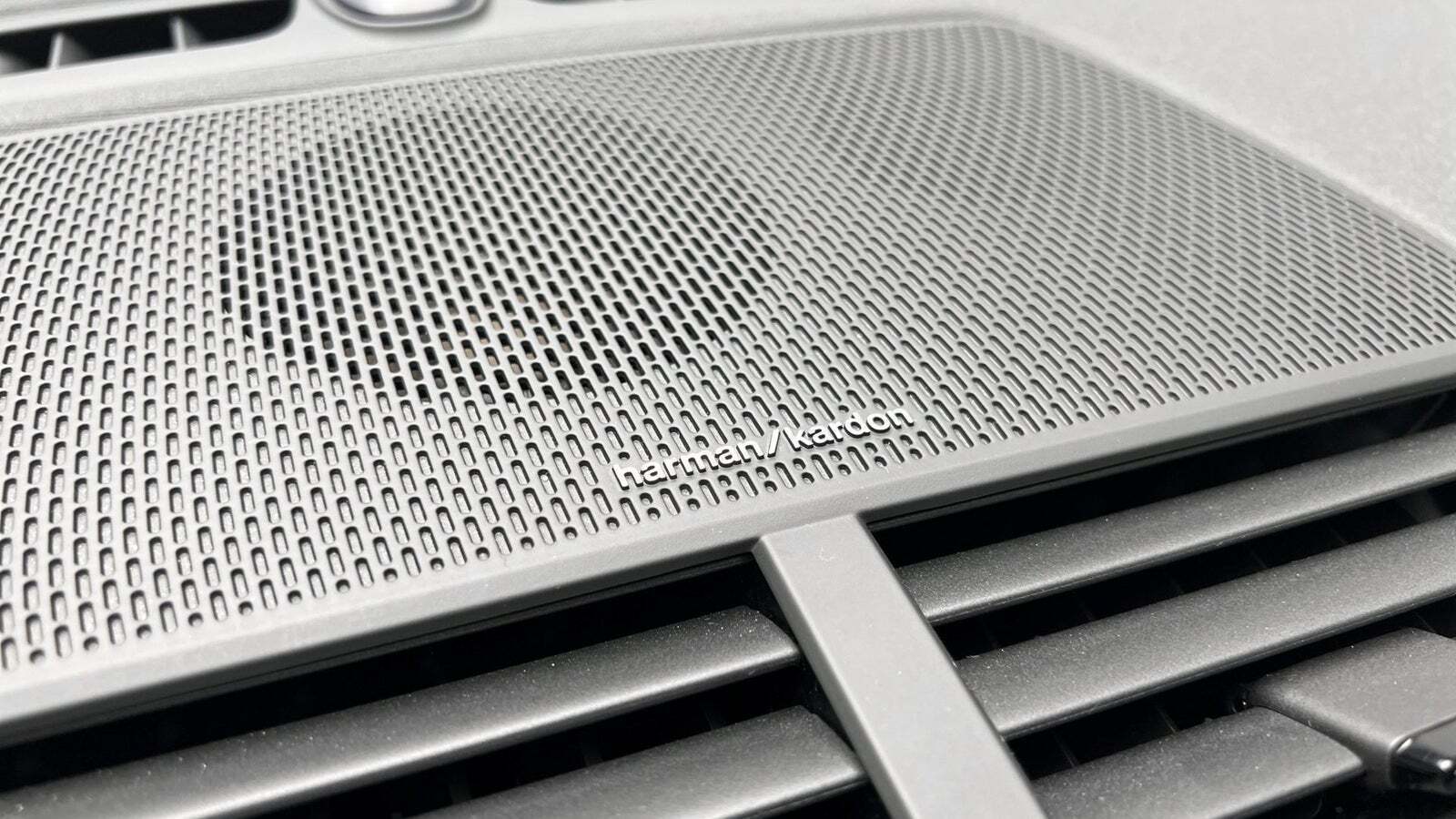 Gul Polestar 2 fra 2024