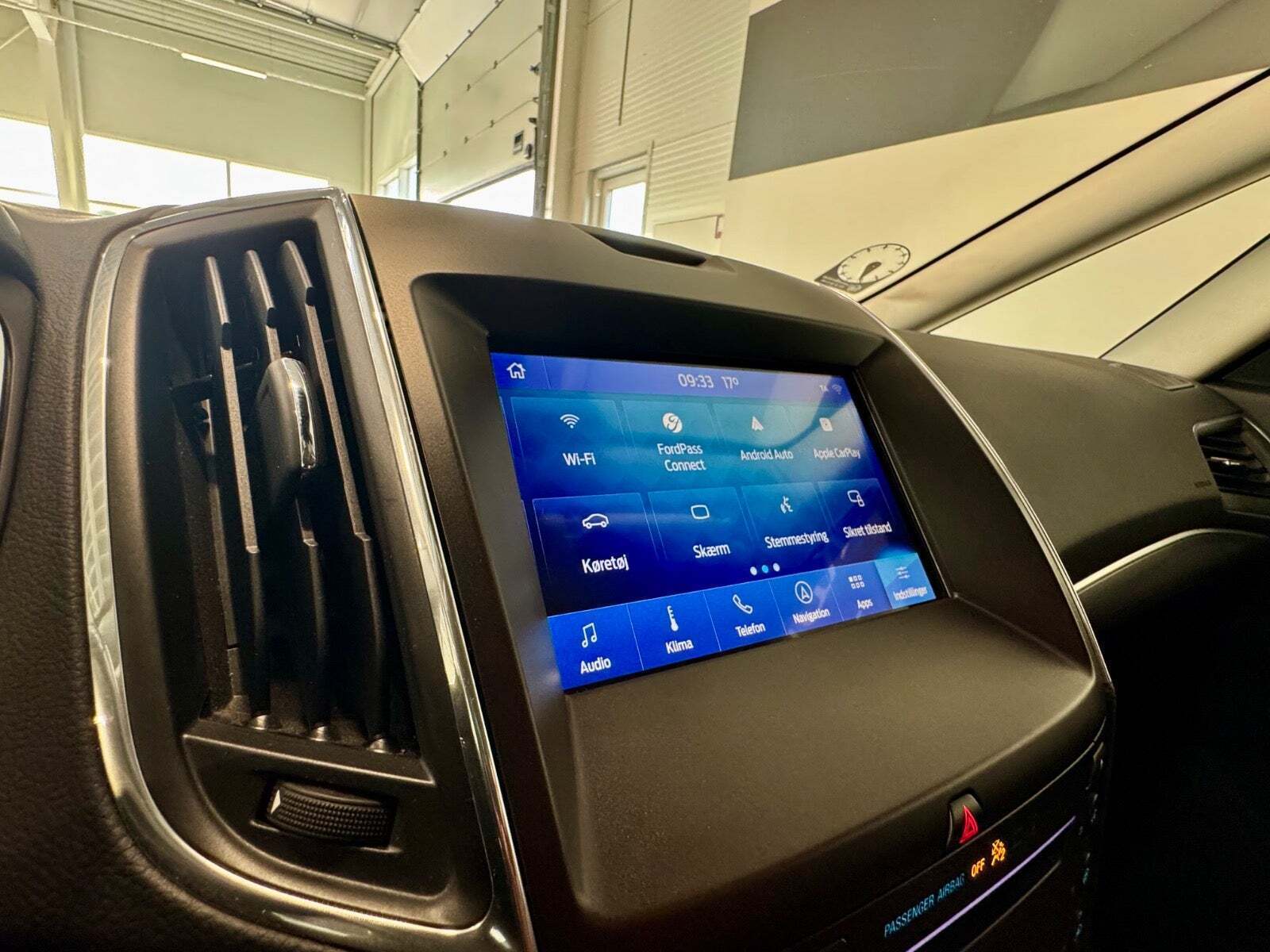 Sort Ford S-MAX fra 2021