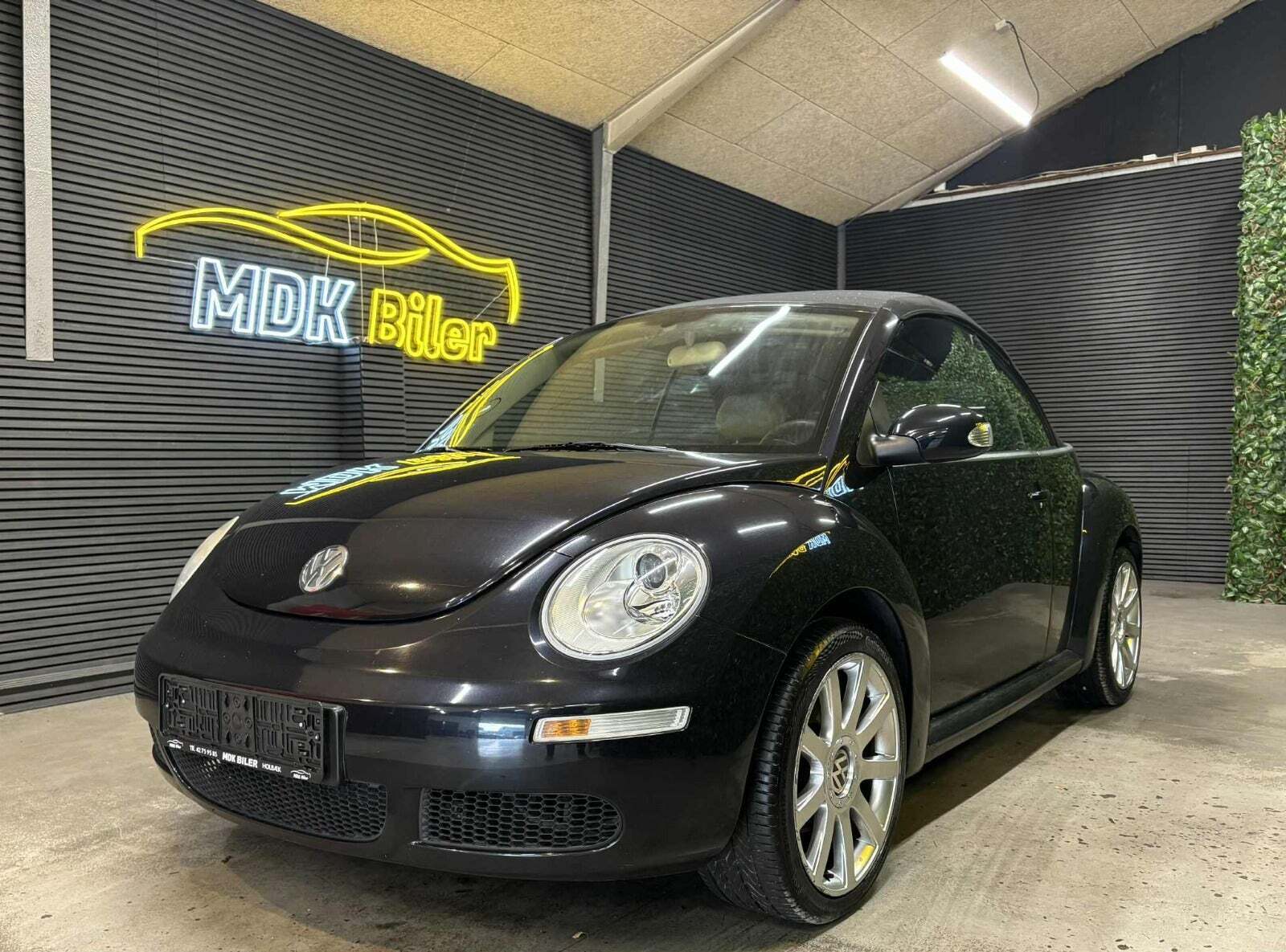 VW New Beetle 1,6 Trendline Cabriolet