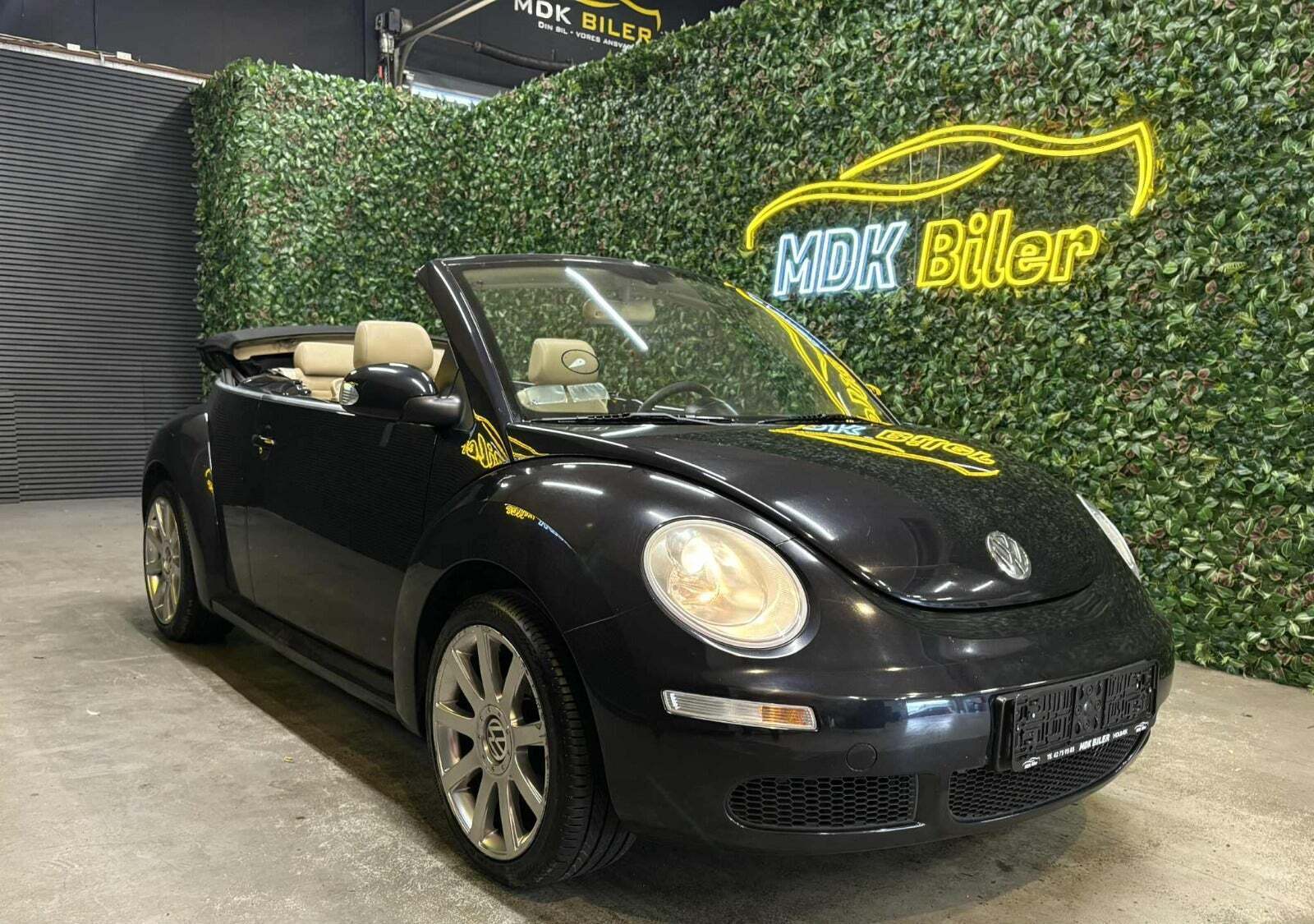 VW New Beetle 1,6 Trendline Cabriolet