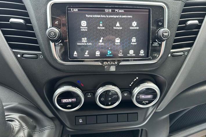 Hvid Iveco Daily fra 2024