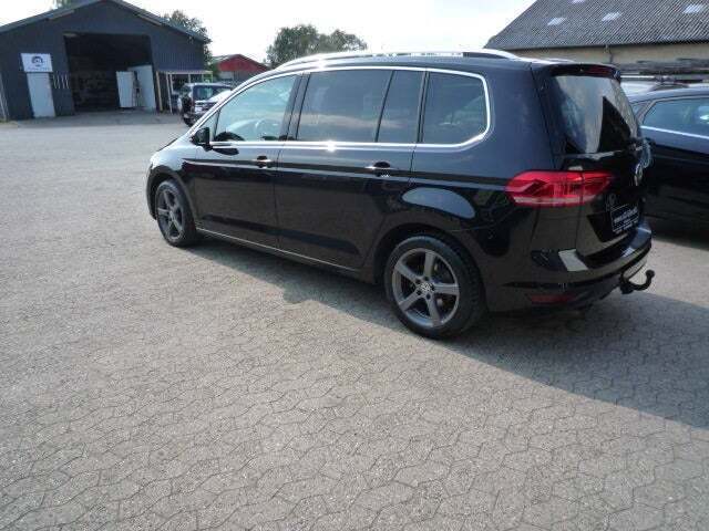 undefined VW Touran fra 2016