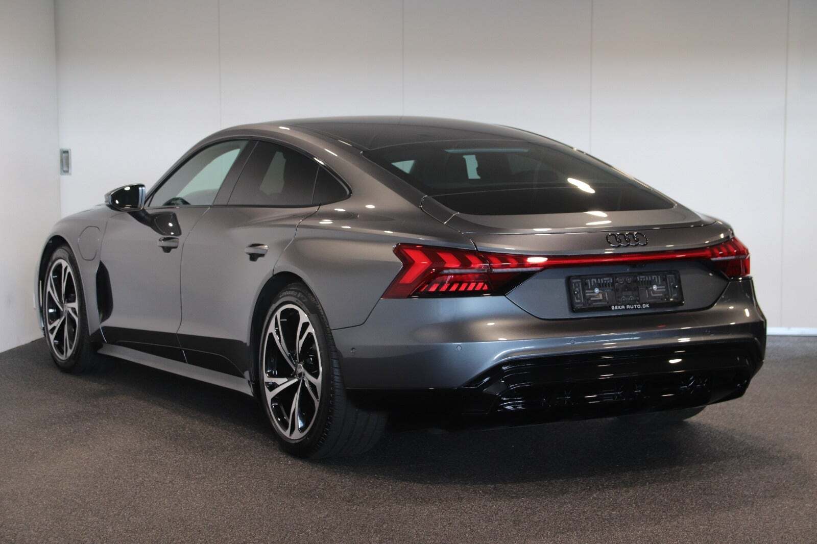 Audi e-tron GT quattro