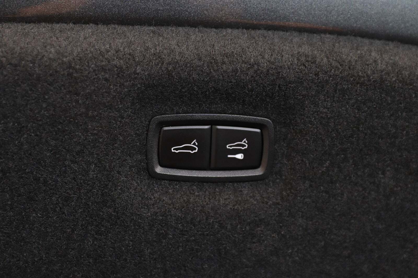 Grå Audi e-tron GT fra 2022